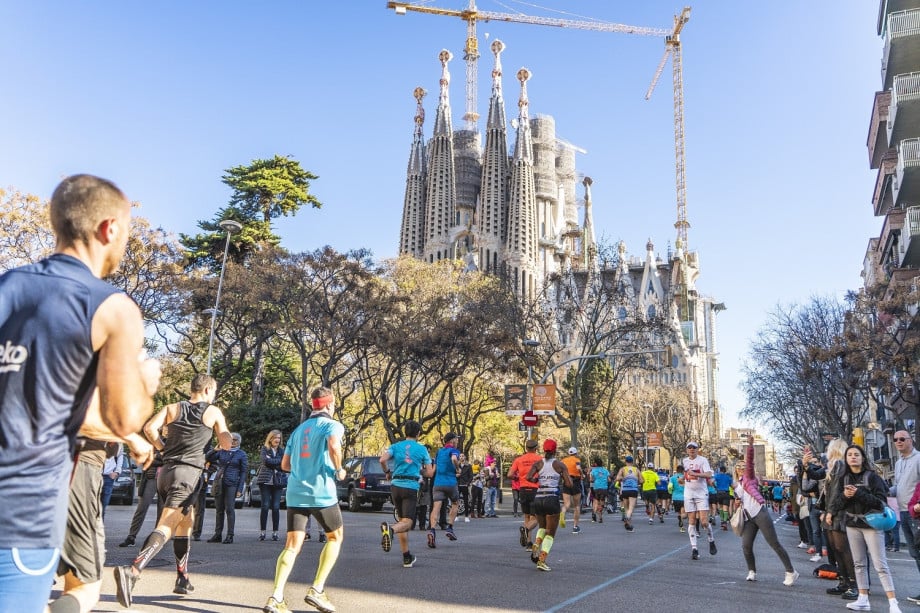 Barcelona marathon by the Sagrada familia.