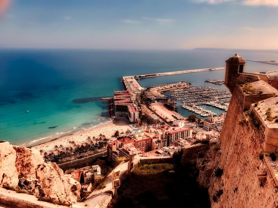 Alicante is the eighth best place to learn Spanish in Spain in our comparison.