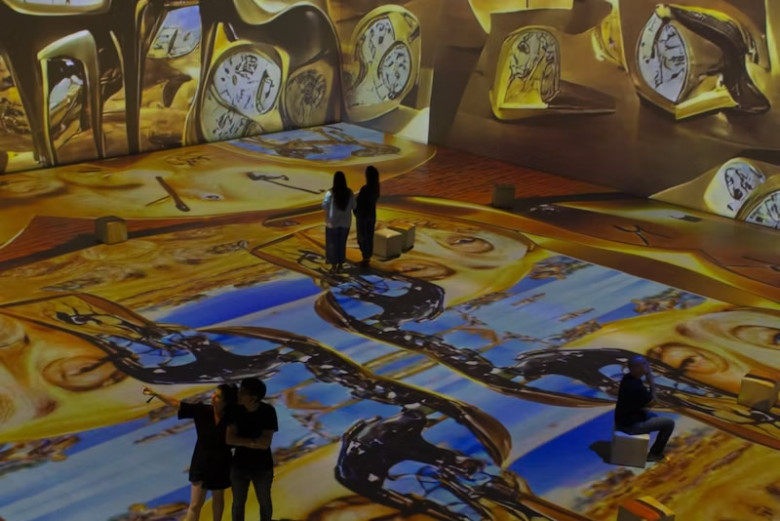 Dali Immersive Exhibit